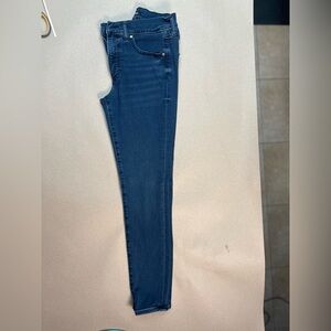 Express Dark Blue Women's Skinny Mid-Rise Jeans 6R